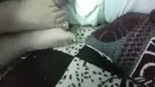 زوجتي العربية قدم الحليب