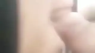 زوجة جزائرية تمص زب المدير في مكتبه
