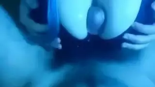 لبؤة مصرية بنت الفيوم ترضع ديك