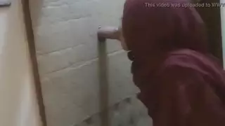عربي مص الديك