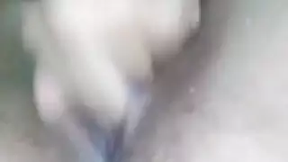 أمي العربية العربية الحقيقية أمي المسلمات الأمي تستمني لتضخيم هزة الهزة الكريمية في إيران