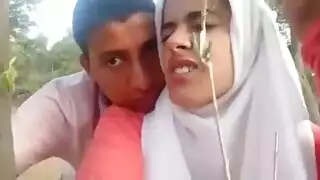 المغربي الشباب اللعنة