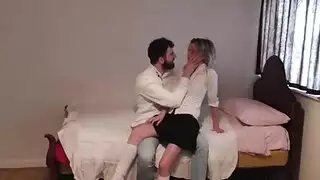 سكس مترجم نيك اختي من كسها الوردي