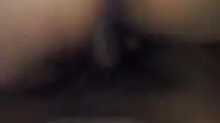 فيديو سكس هواة الزوج يصور زوجته وهي تركب على زبه الأسود في كسها الأسمر واللبن يخرج منه