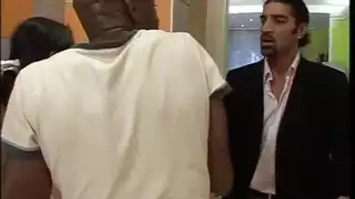 الديك العربي في مؤخرة وقحة بيضاء
