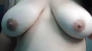 الثدي الكبيرة صنم
