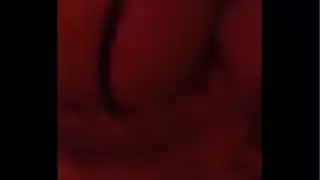 التركية عائشة الشرج قبضة ()